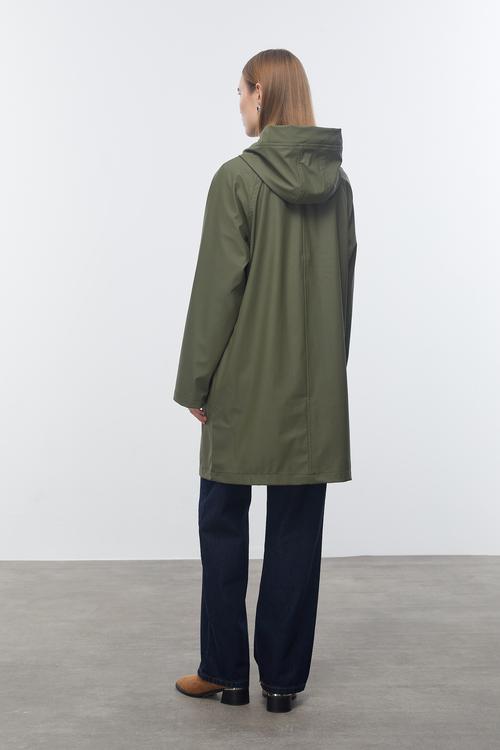  KAPÜŞONLU YAĞMURLUK