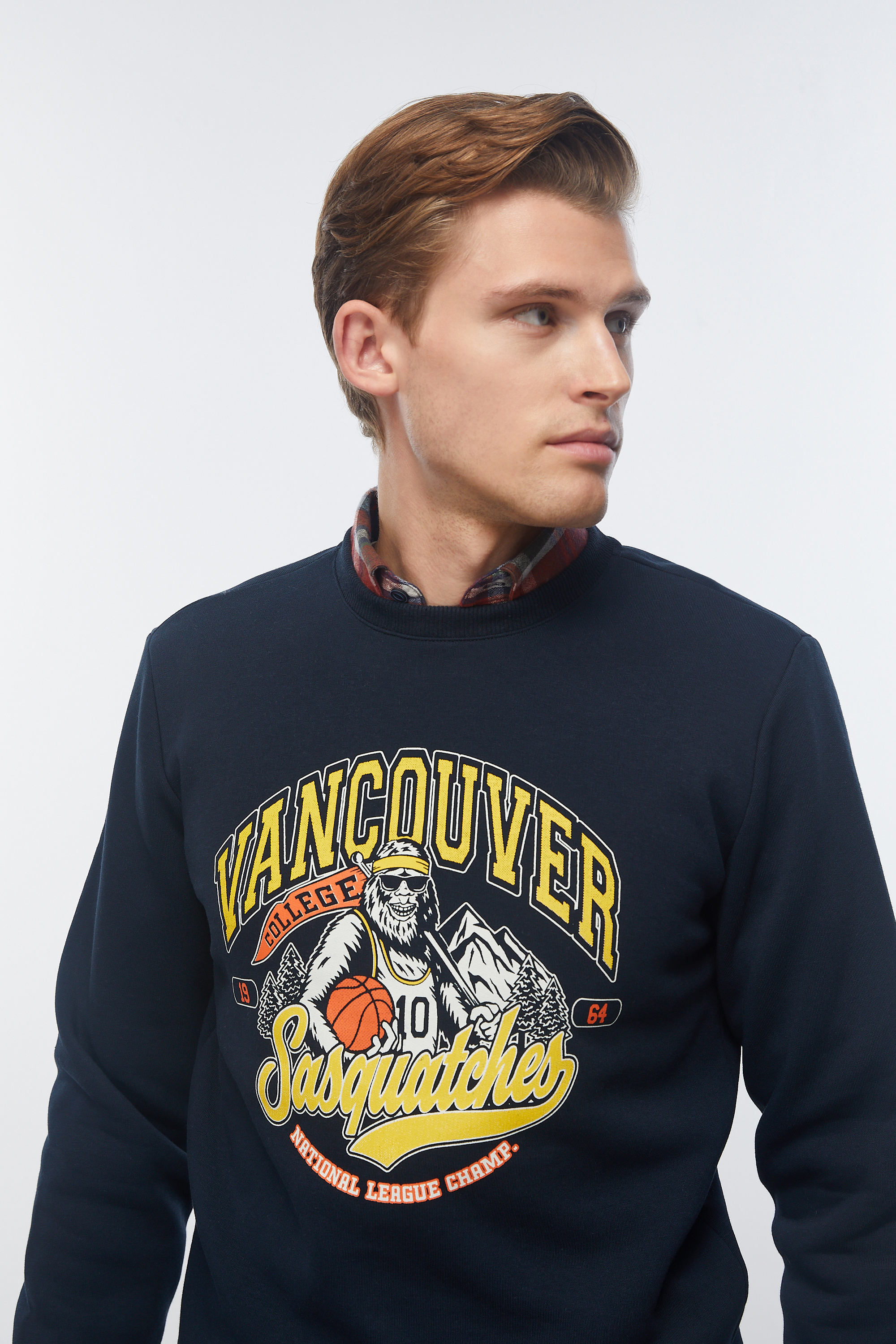 BASKILI BİSİKLET YAKA SWEATSHIRT