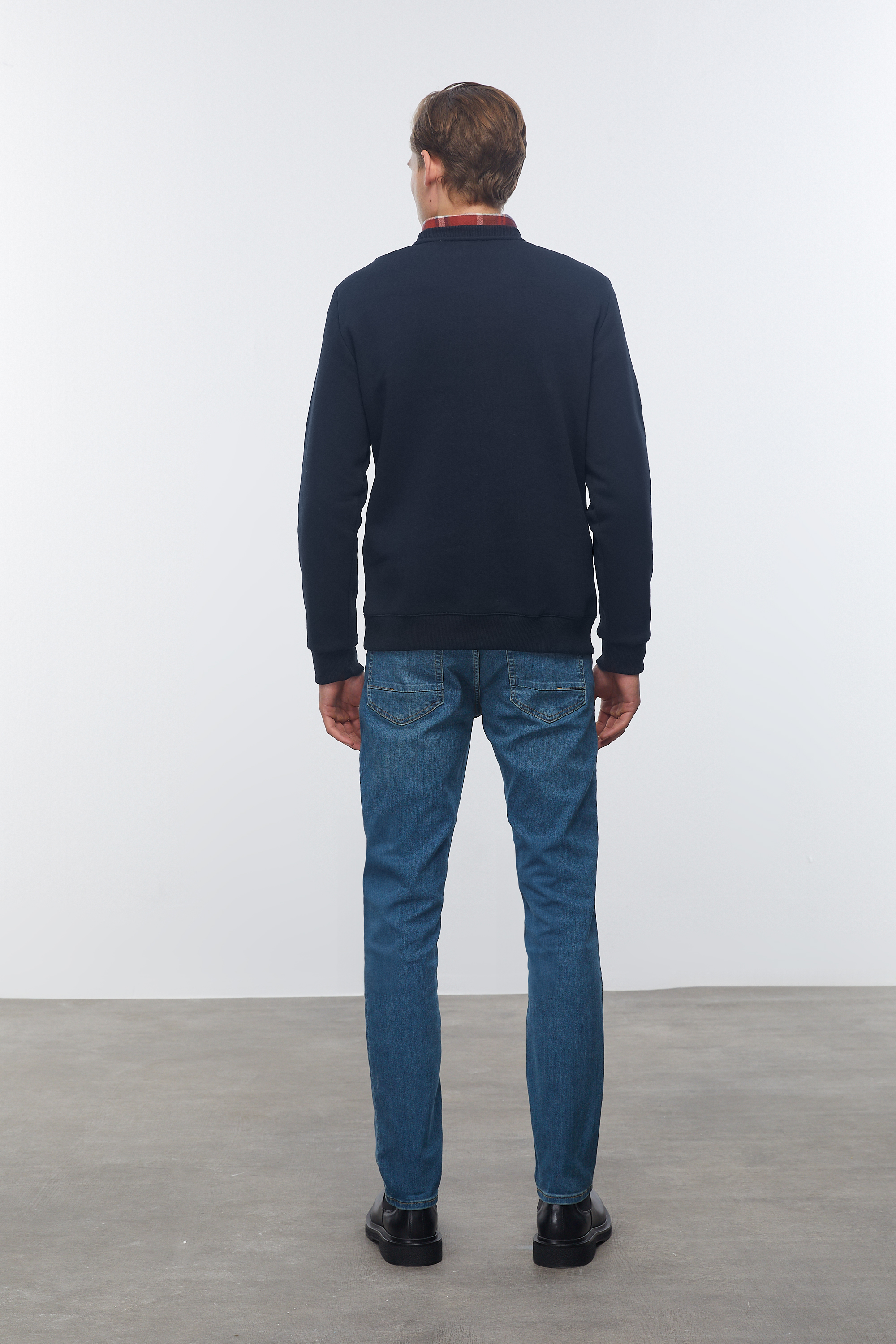 BASKILI BİSİKLET YAKA SWEATSHIRT