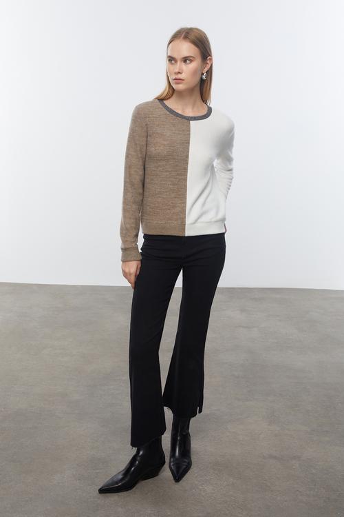  RENK BLOKLU BİSİKLET YAKA SWEATSHIRT