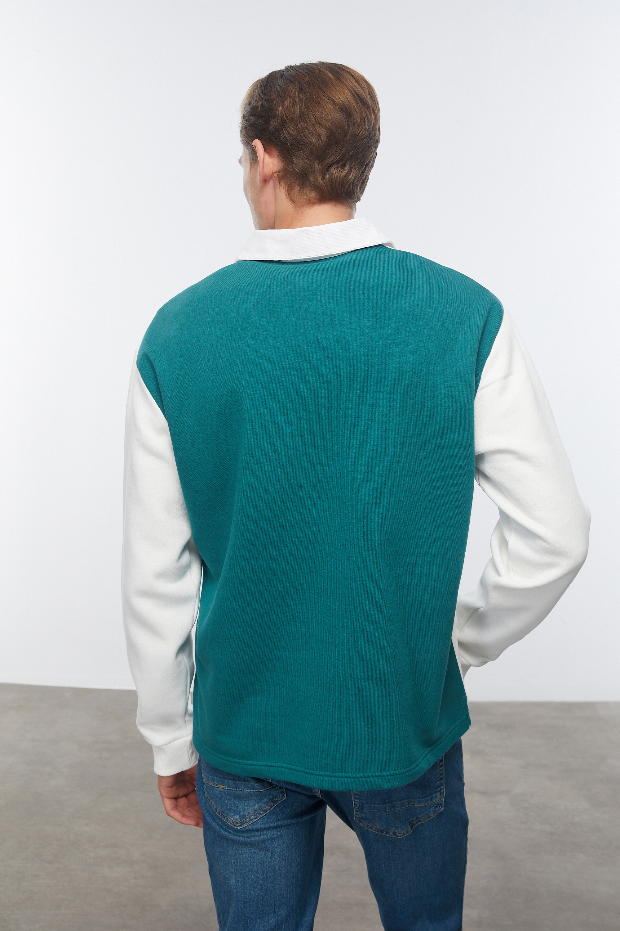 SLOGAN DETAYLI SWEATSHIRT