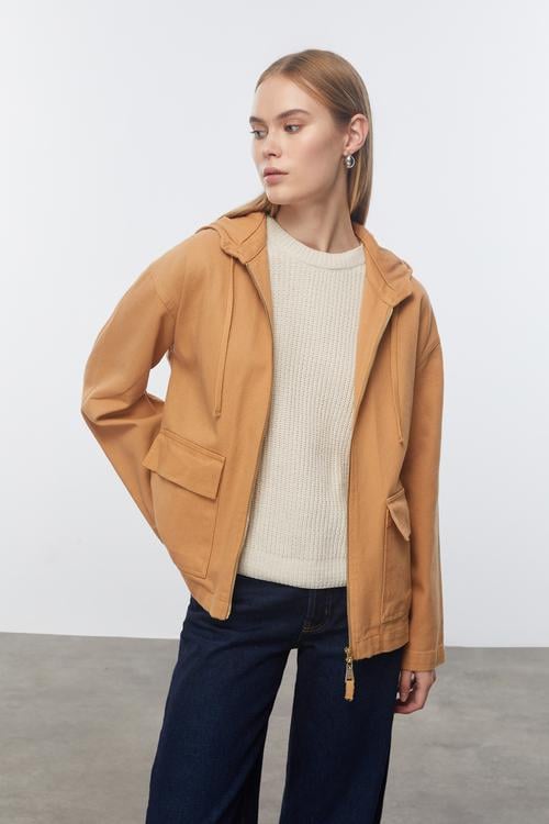  RAHAT KESİM KAPÜŞONLU CEKET