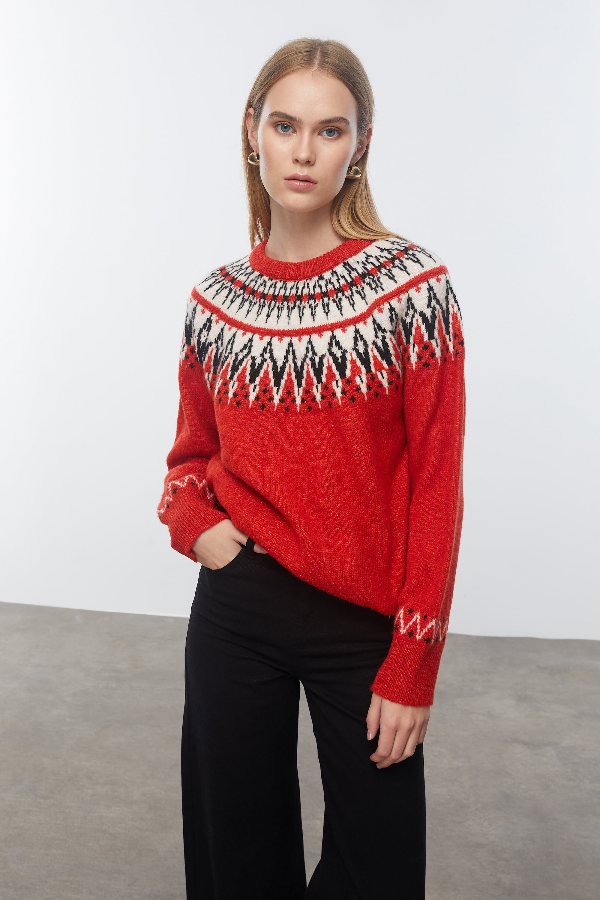 JAKARLI TRİKO KAZAK