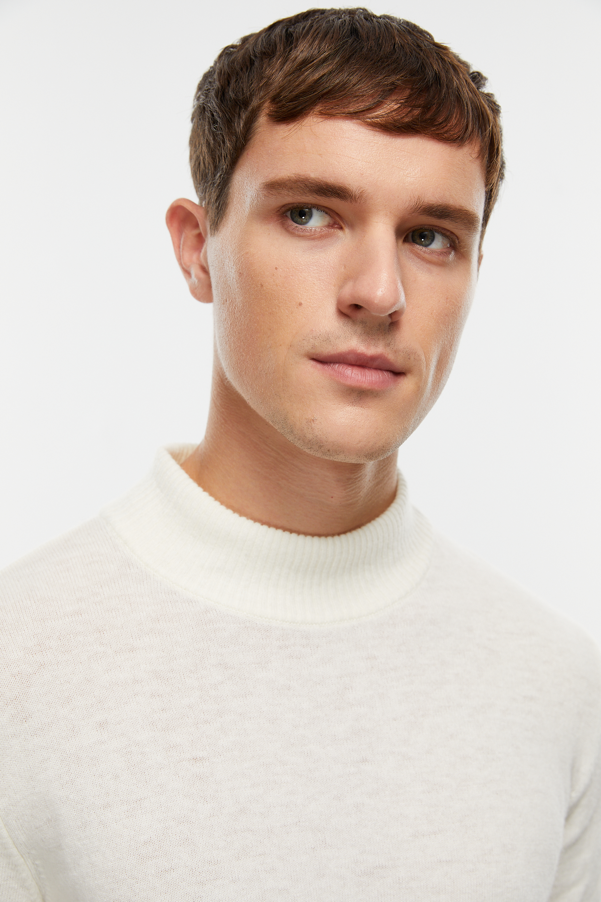 YÜN KARIŞIMLI BALIKÇI YAKA TRİKO KAZAK