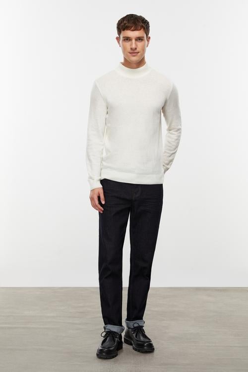  YÜN KARIŞIMLI BALIKÇI YAKA TRİKO KAZAK