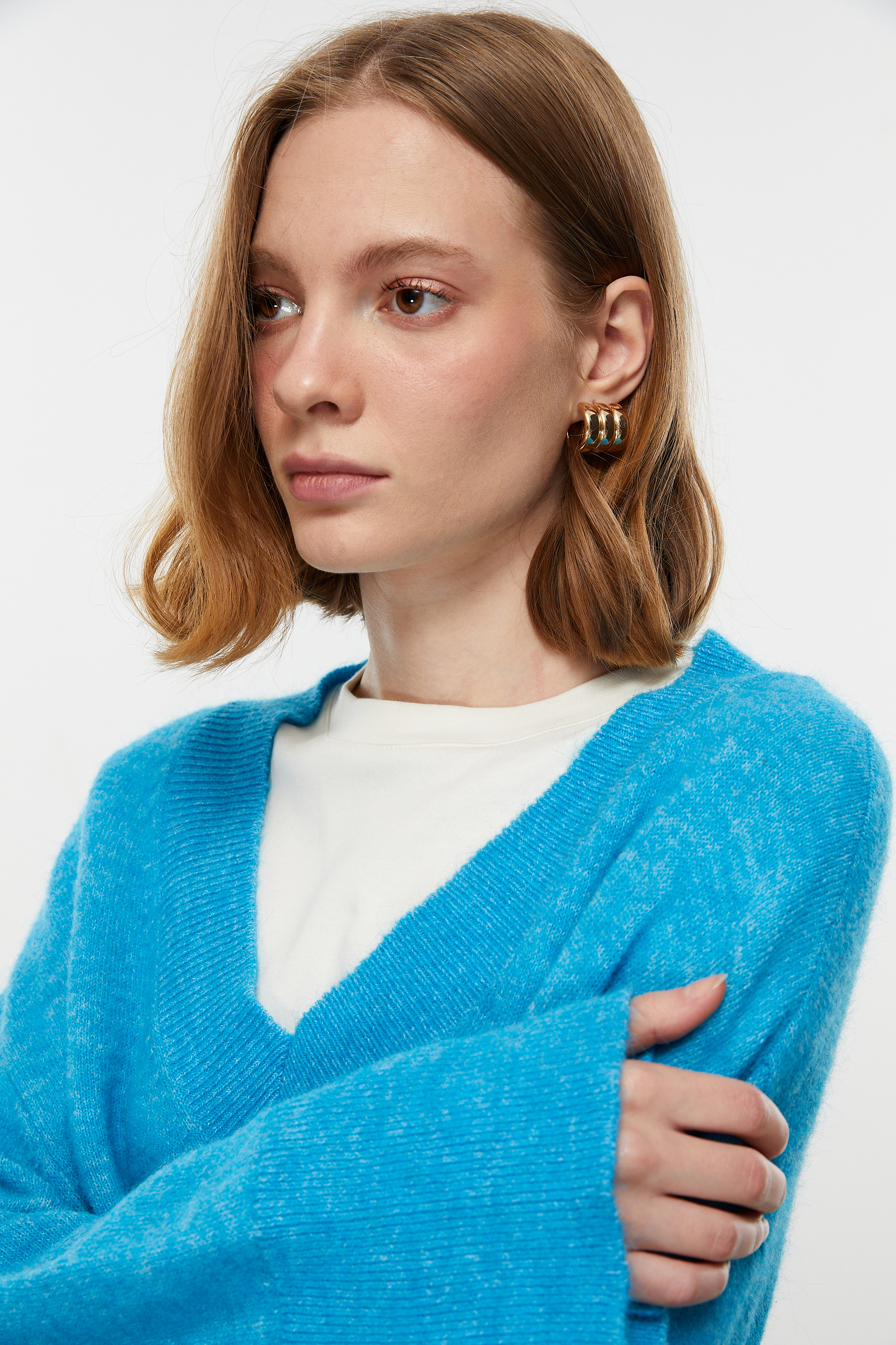 ALPAKA YÜN KARIŞIMLI V YAKA TRİKO KAZAK