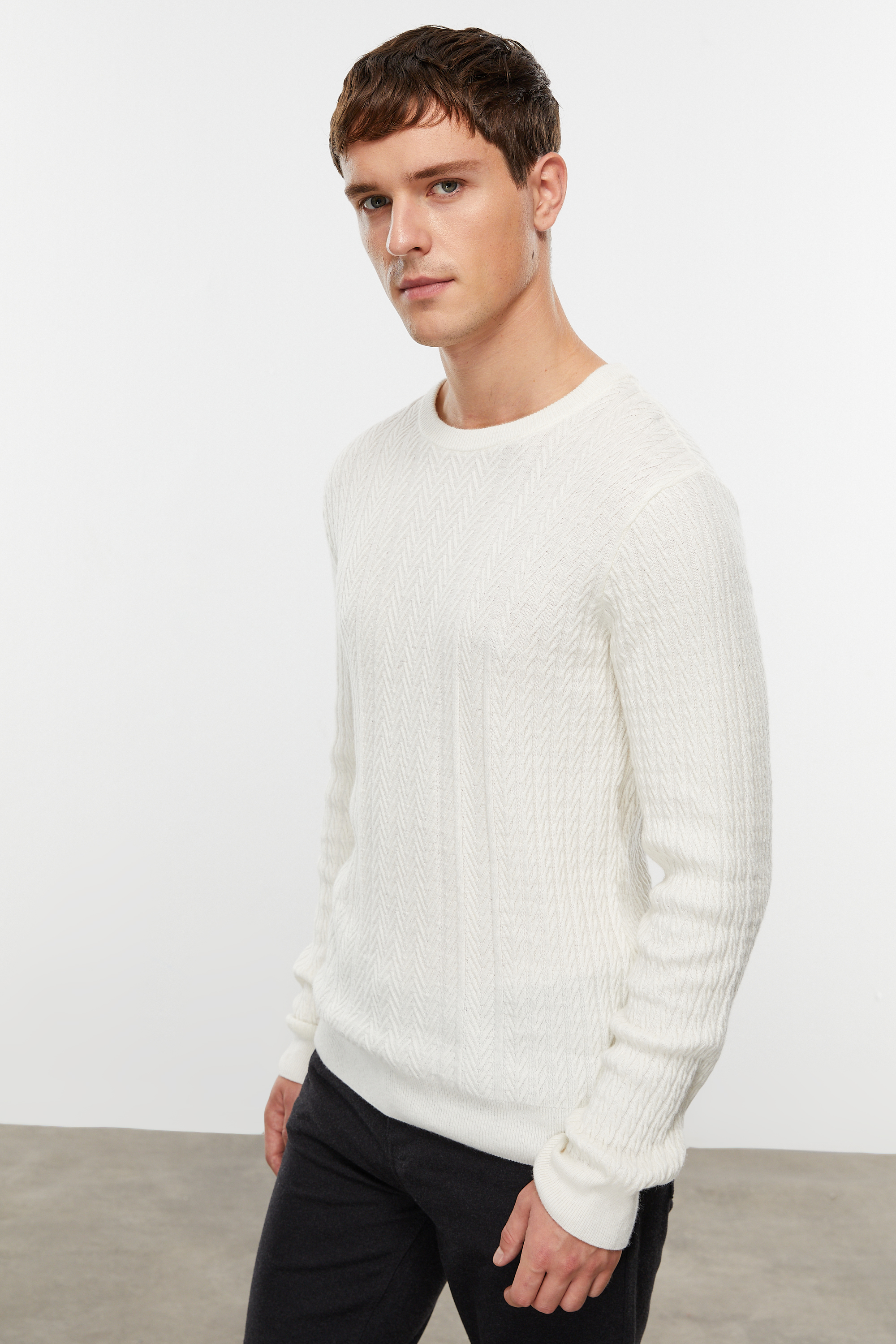 YÜN KARIŞIMLI ÖRGÜLÜ TRİKO KAZAK