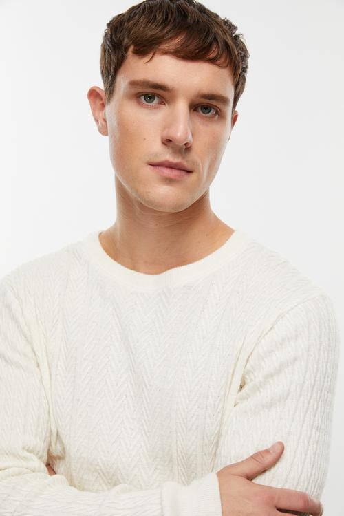  YÜN KARIŞIMLI ÖRGÜLÜ TRİKO KAZAK