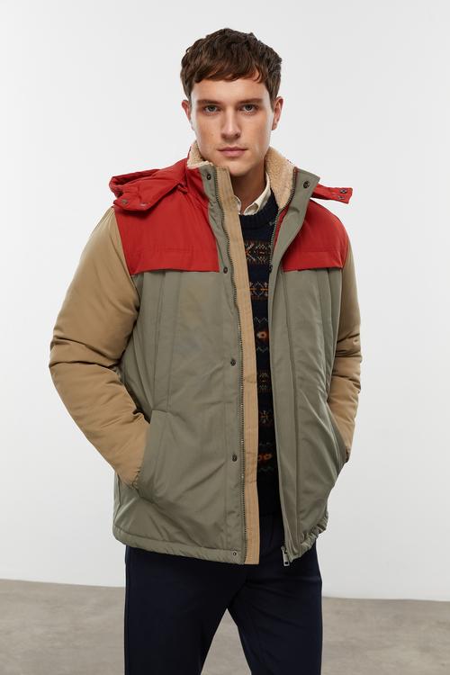 ÇIKARILABİLİR KAPÜŞONLU MONT