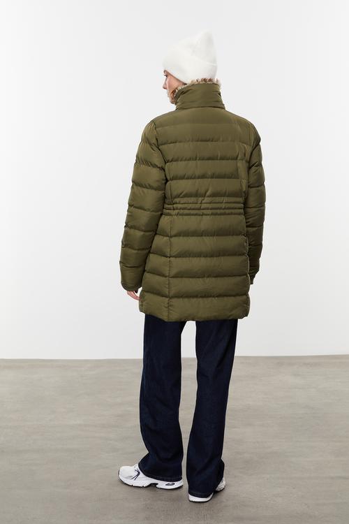  ÇIKARILABİLİR KAPÜŞONLU KAPİTONELİ ŞİŞME MONT