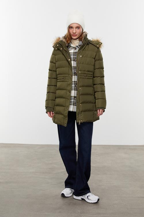  ÇIKARILABİLİR KAPÜŞONLU KAPİTONELİ ŞİŞME MONT