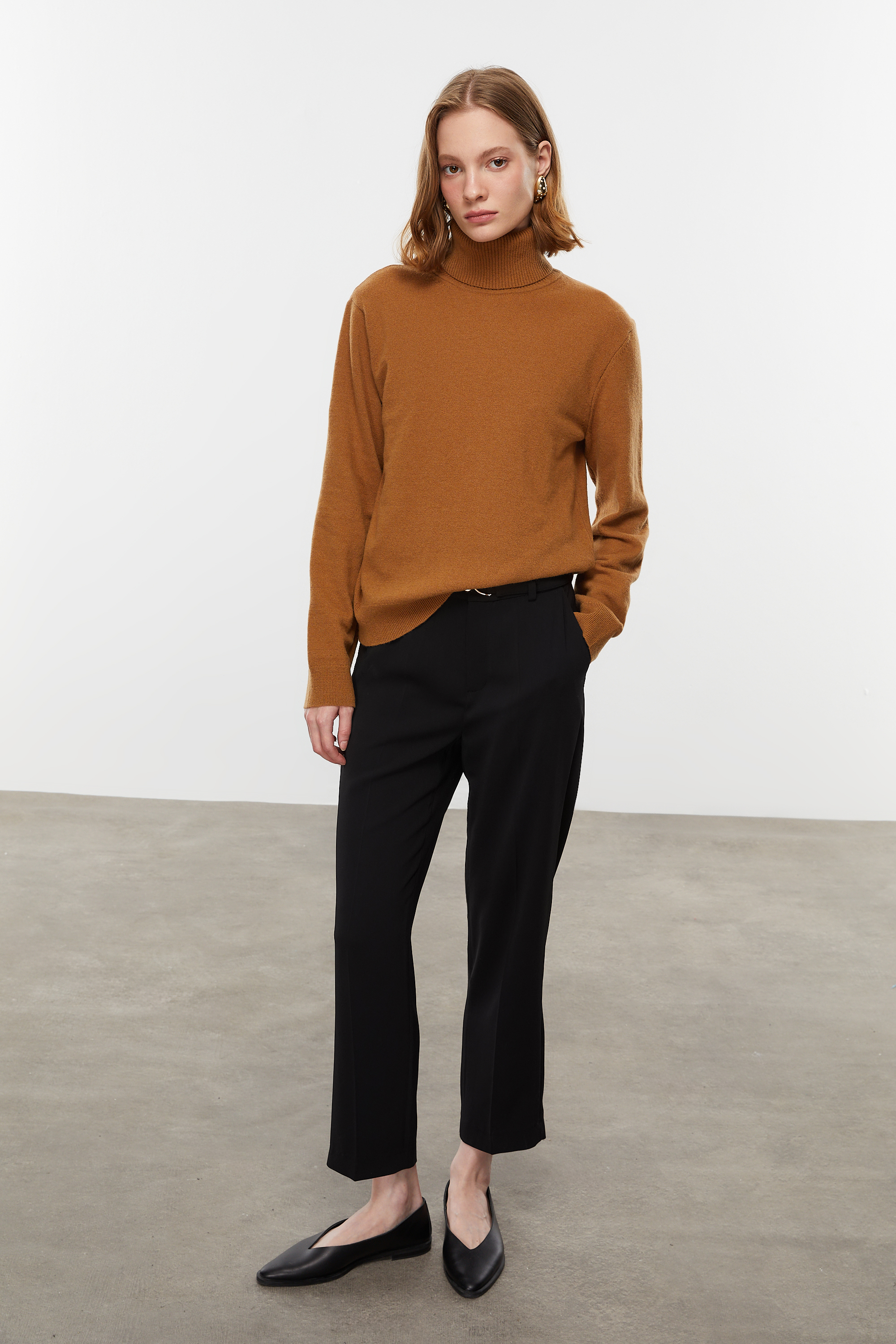 YÜN KARIŞIMLI BALIKÇI YAKA TRİKO KAZAK