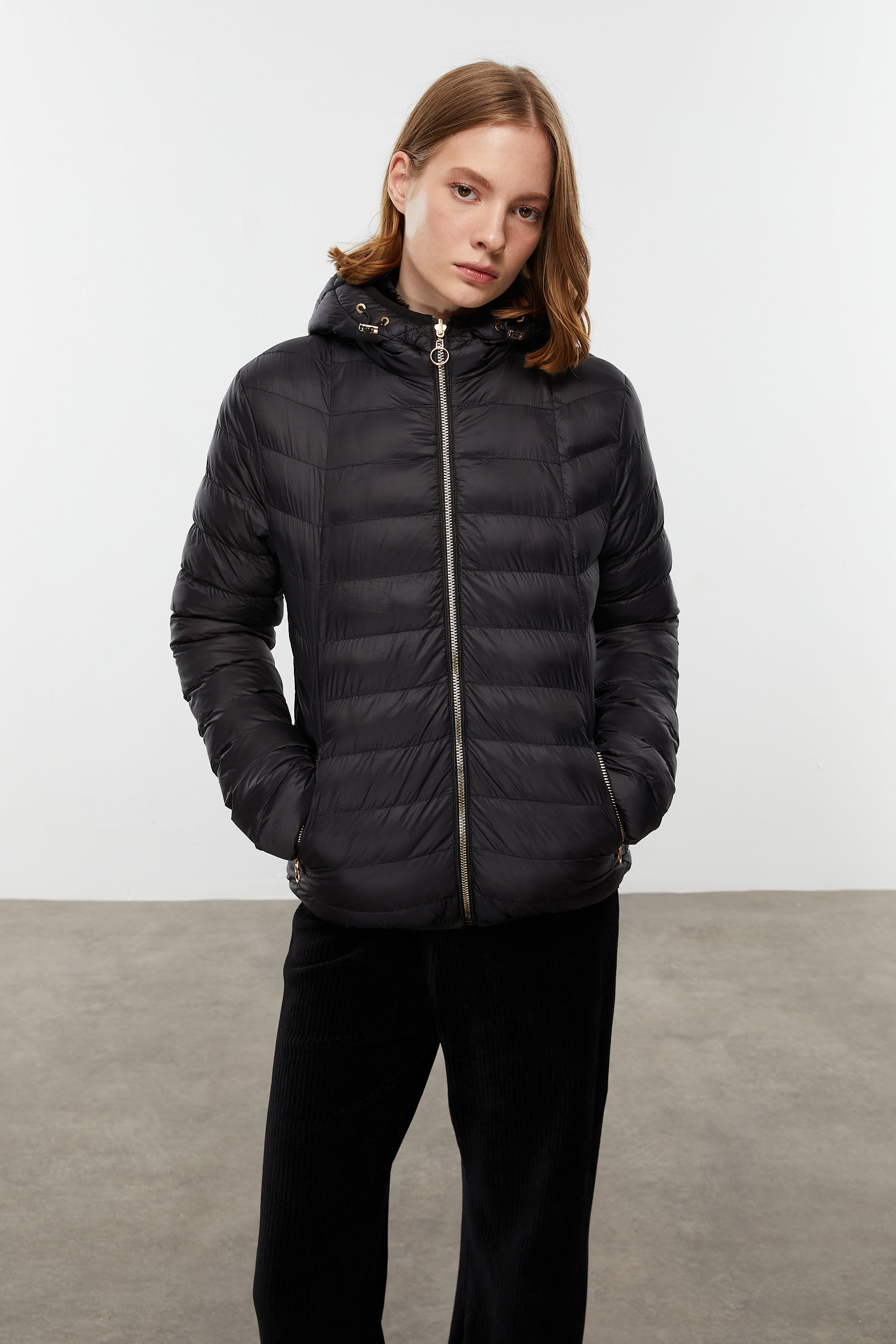 ÇİFT TARAFLI KAPÜŞONLU MONT