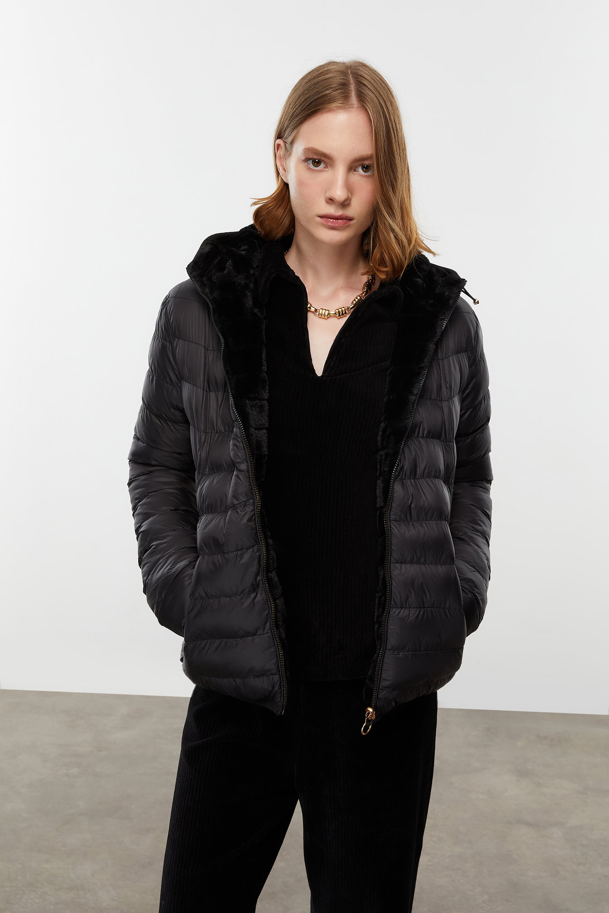 ÇİFT TARAFLI KAPÜŞONLU MONT