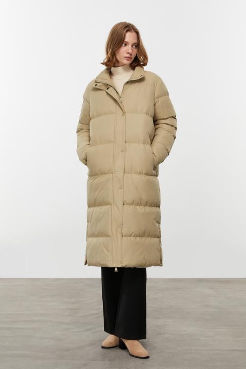  KAPÜŞONLU UZUN ŞİŞME MONT