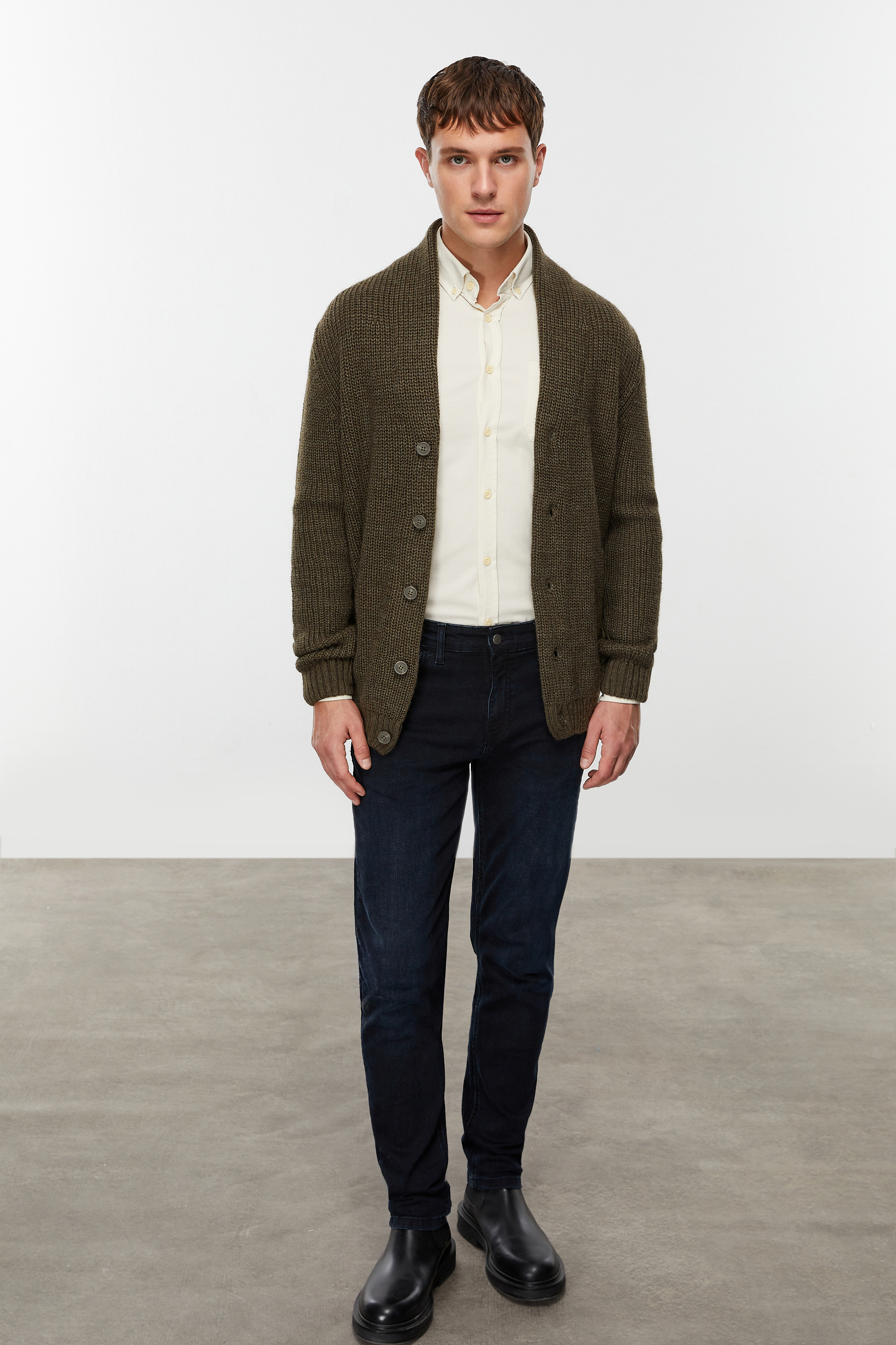 YÜN KARIŞIMLI ŞAL YAKA HIRKA