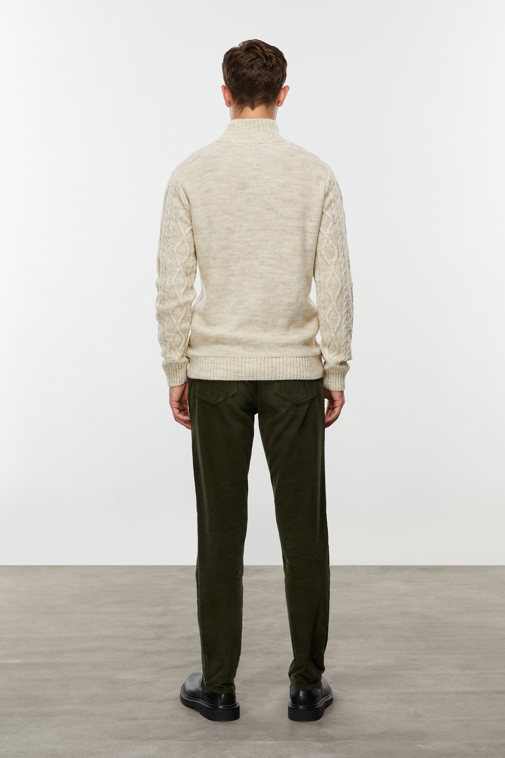 YÜN KARIŞIMLI SAÇ ÖRGÜLÜ TRİKO KAZAK