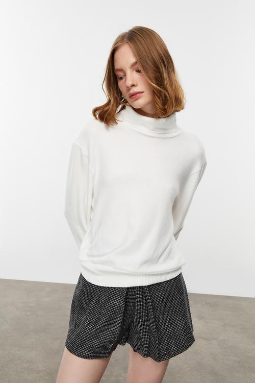  BALIKÇI YAKA TRİKO KAZAK