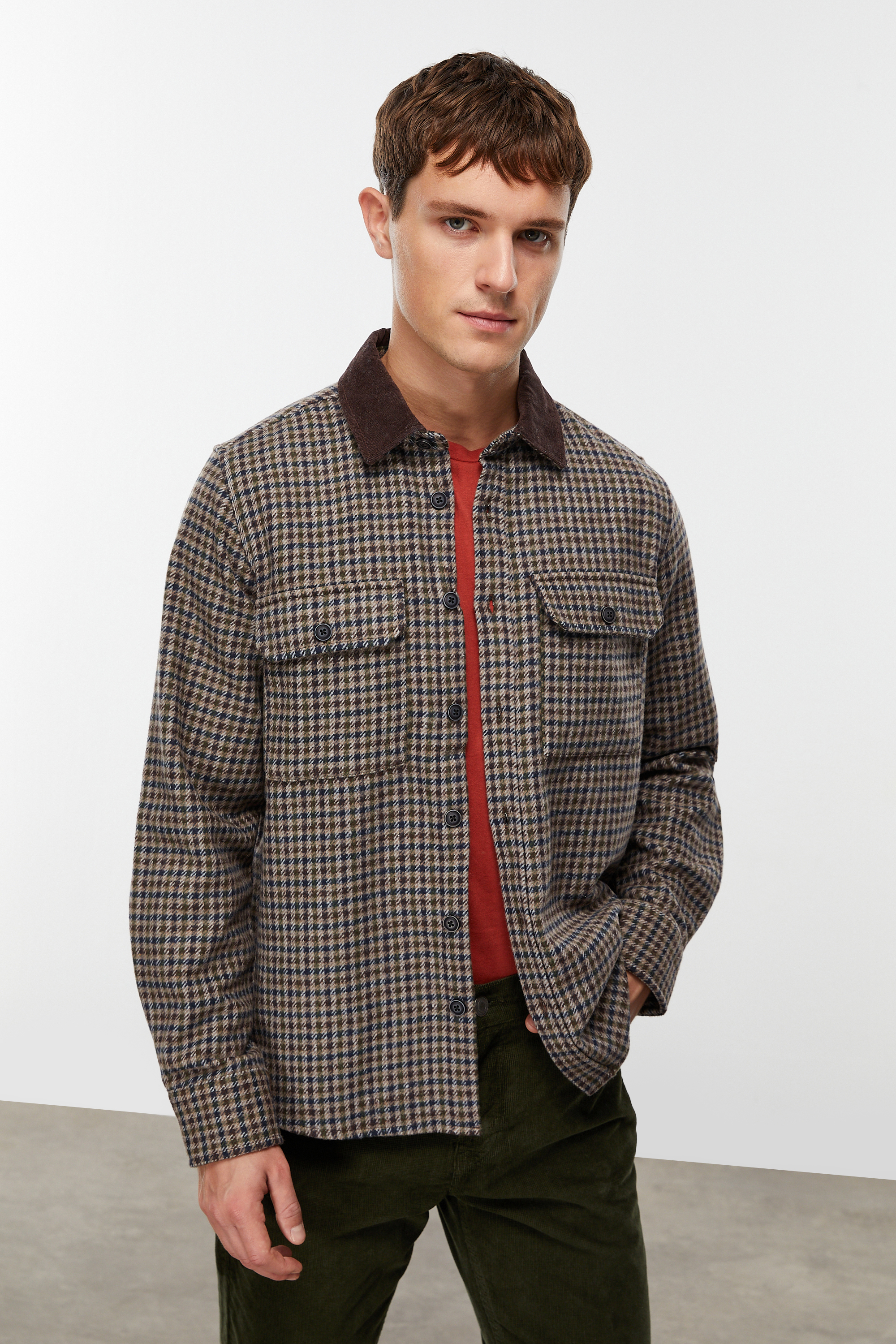 YÜN KARIŞIMLI KADİFE YAKALI CEKET