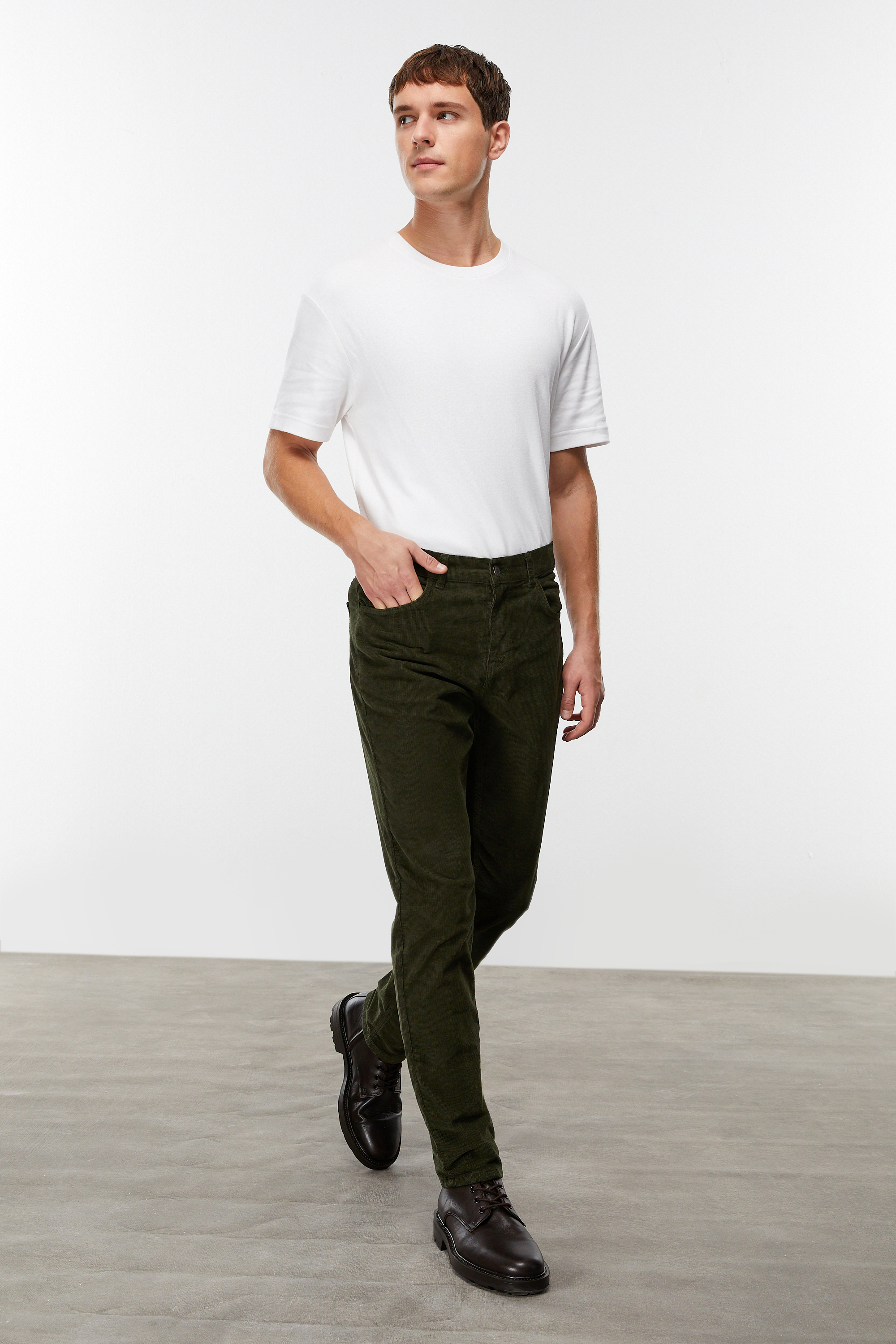 SLIM FIT KADİFE PANTOLON