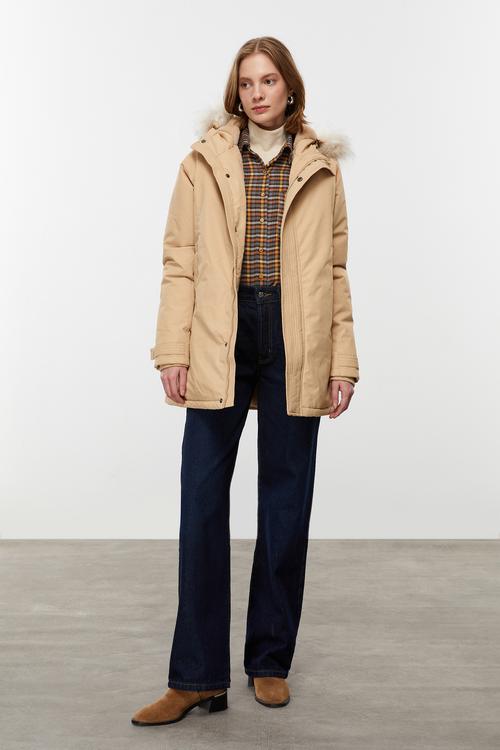  SUNİ KÜRK DETAYLI ŞİŞME MONT