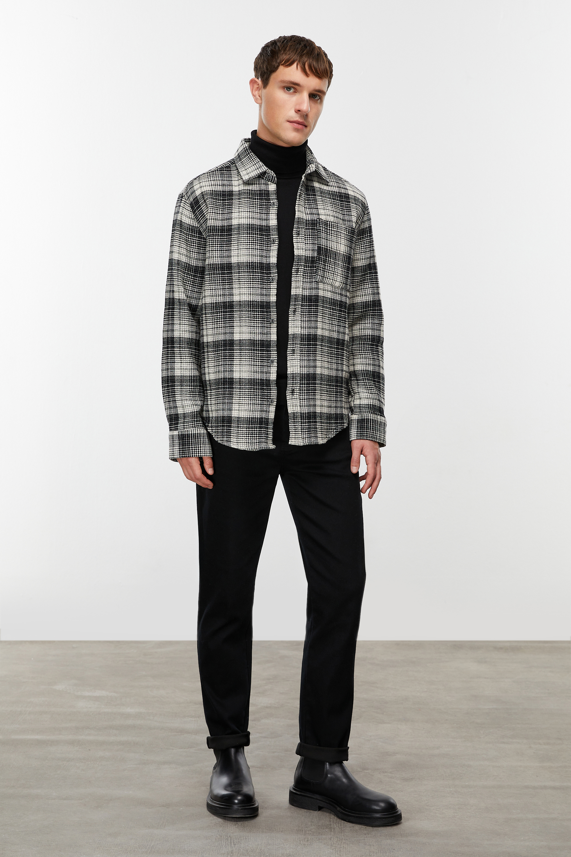 EKOSELİ REGULAR FIT GÖMLEK