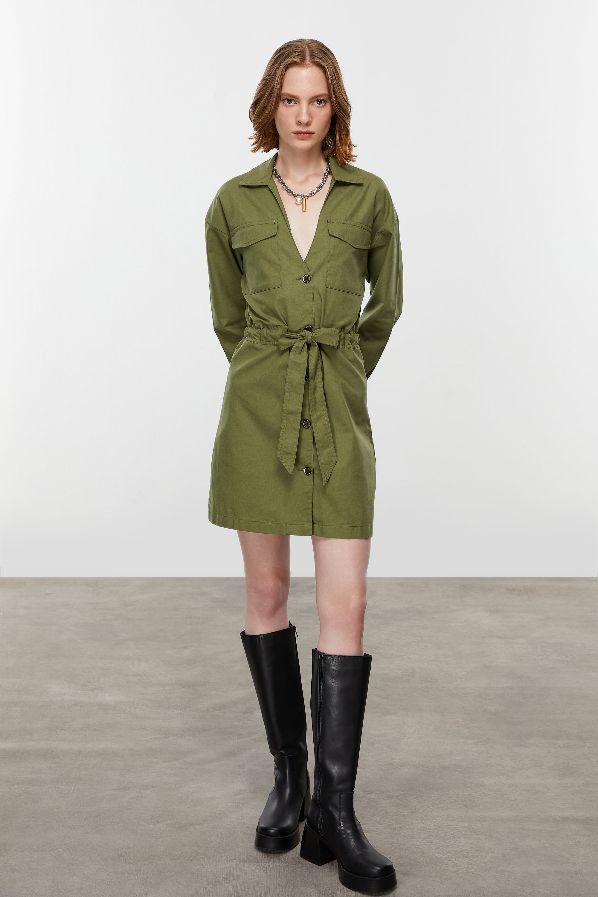 BAĞLAMA DETAYLI MİNİ GÖMLEK ELBİSE