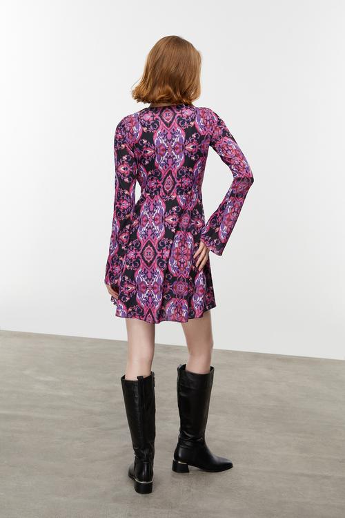  ETNİK DESENLİ MİNİ KRUVAZE ELBİSE