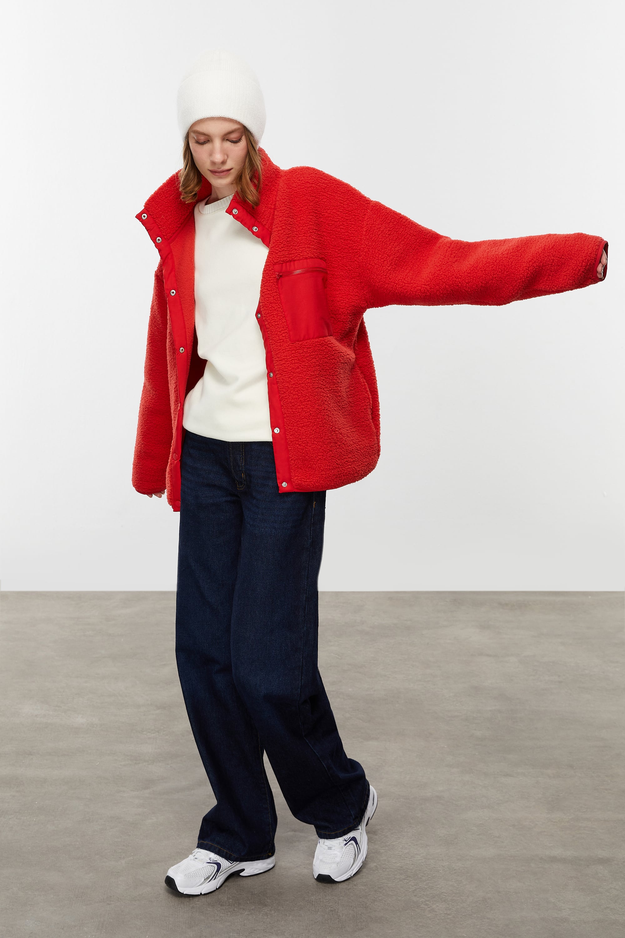 RAHAT KESİM PELÜŞ CEKET