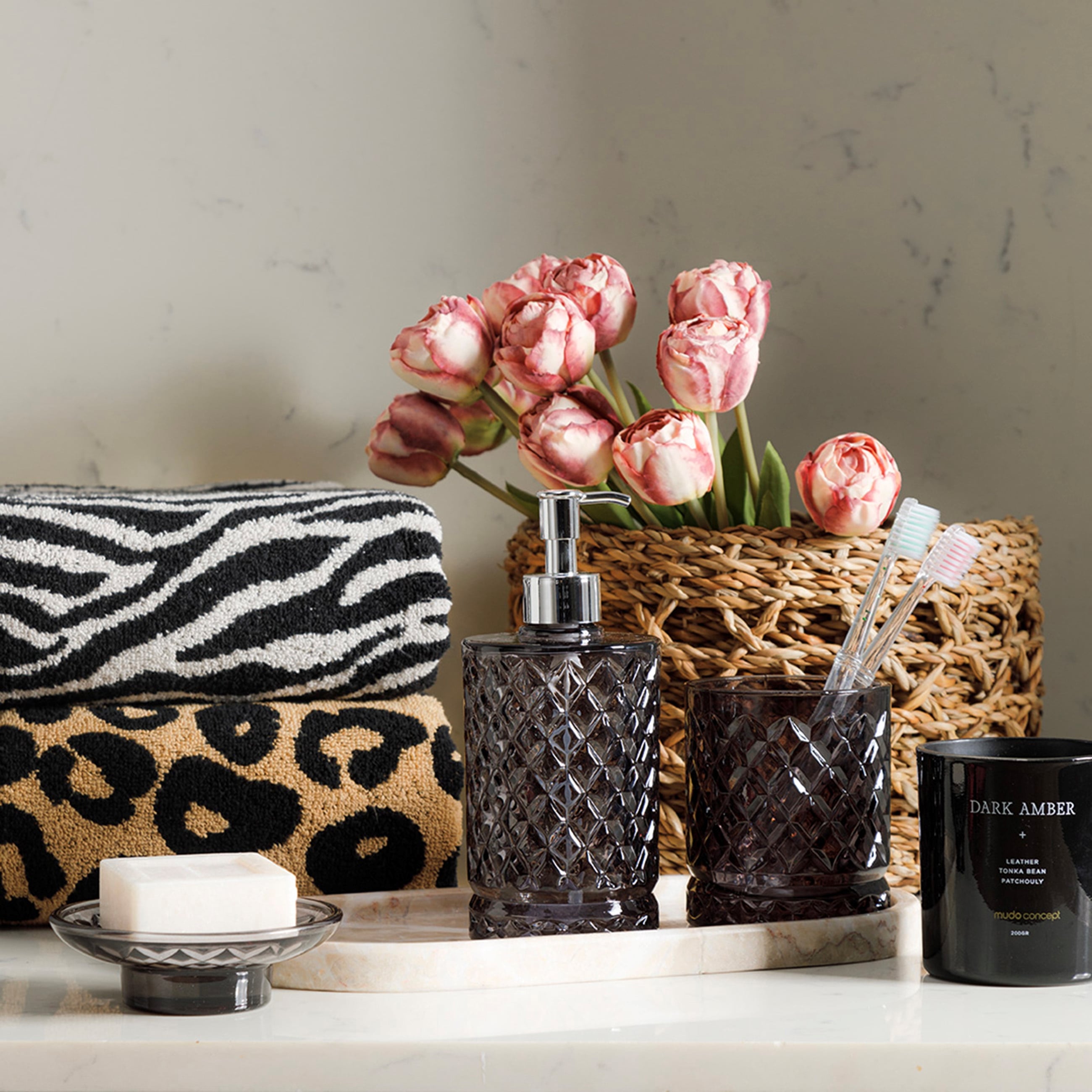 ADEN 3'LÜ BANYO SETİ SİYAH