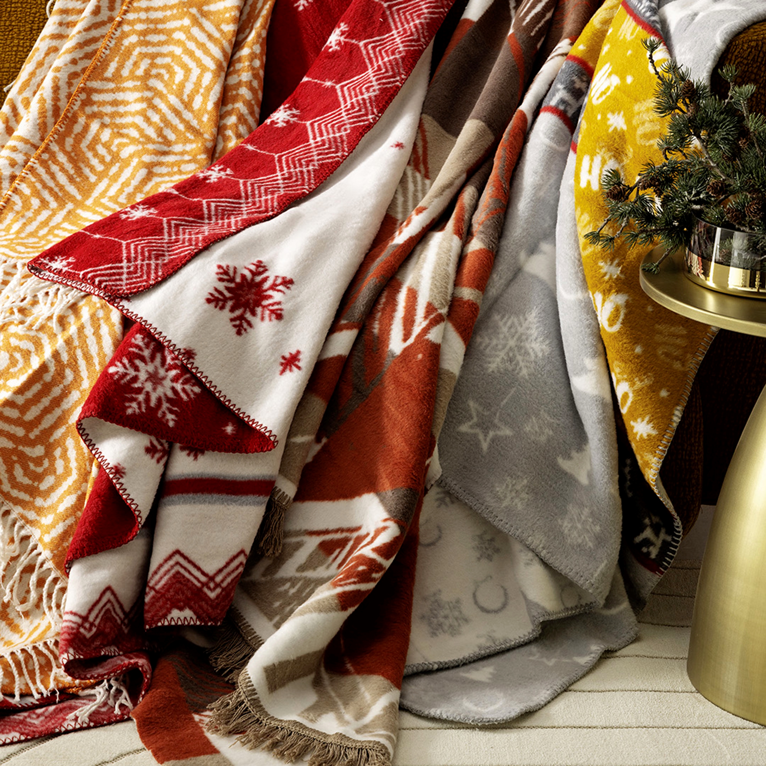 DORA PÜSKÜLLÜ BATTANİYE TURUNCU 200X220