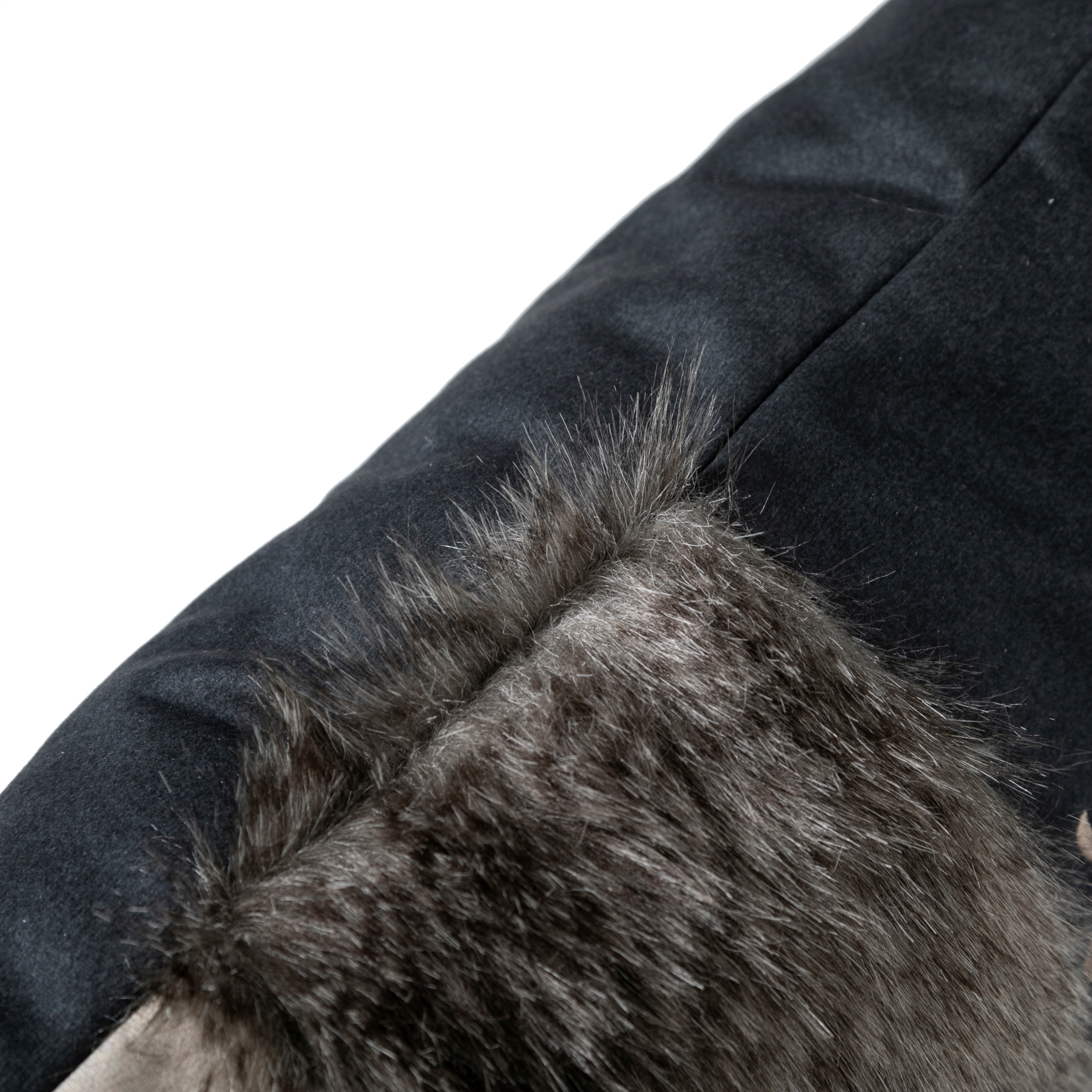 ASPEN KIRLENT EKRU SİYAH 40X60