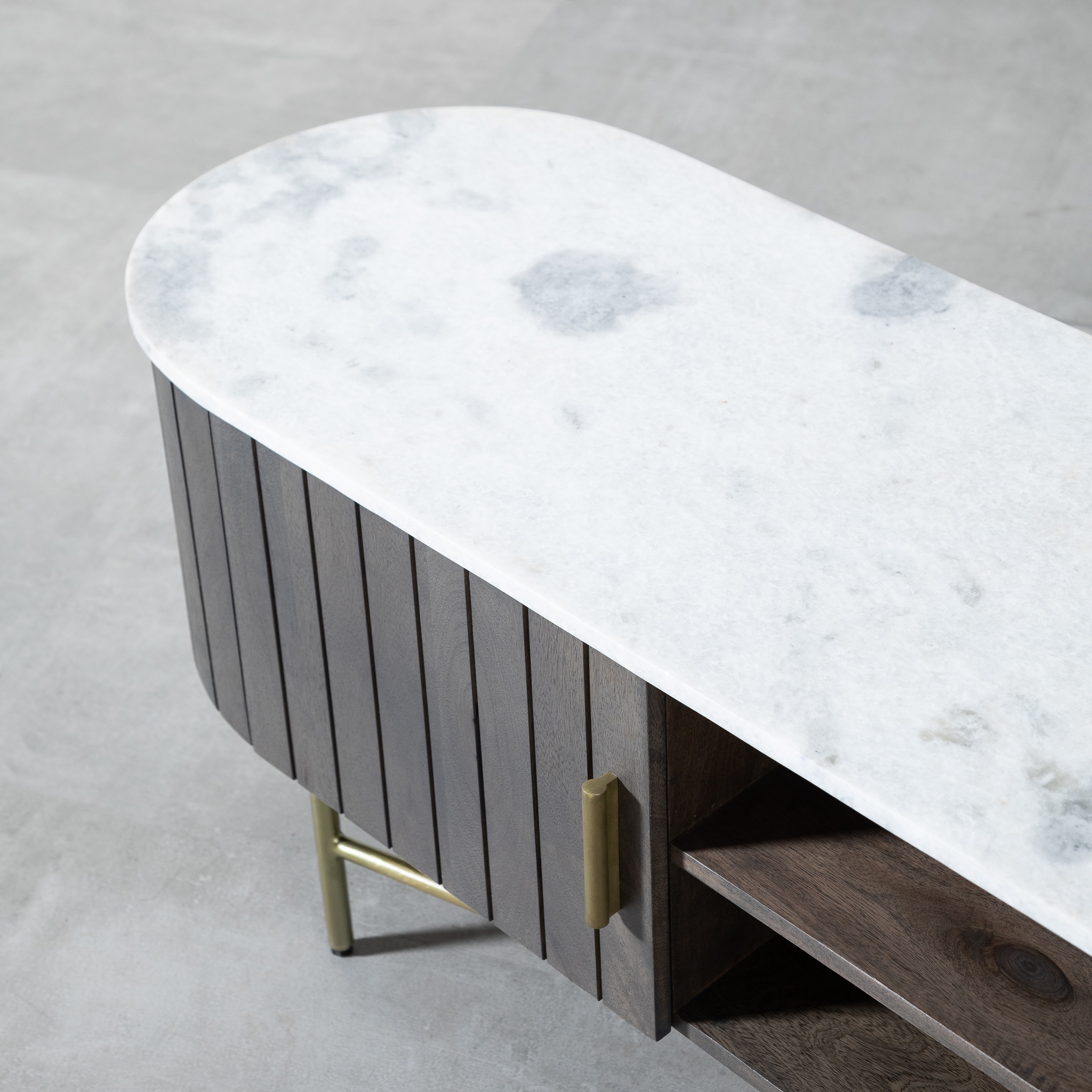 LORE TV ÜNİTESİ KAPAKLI