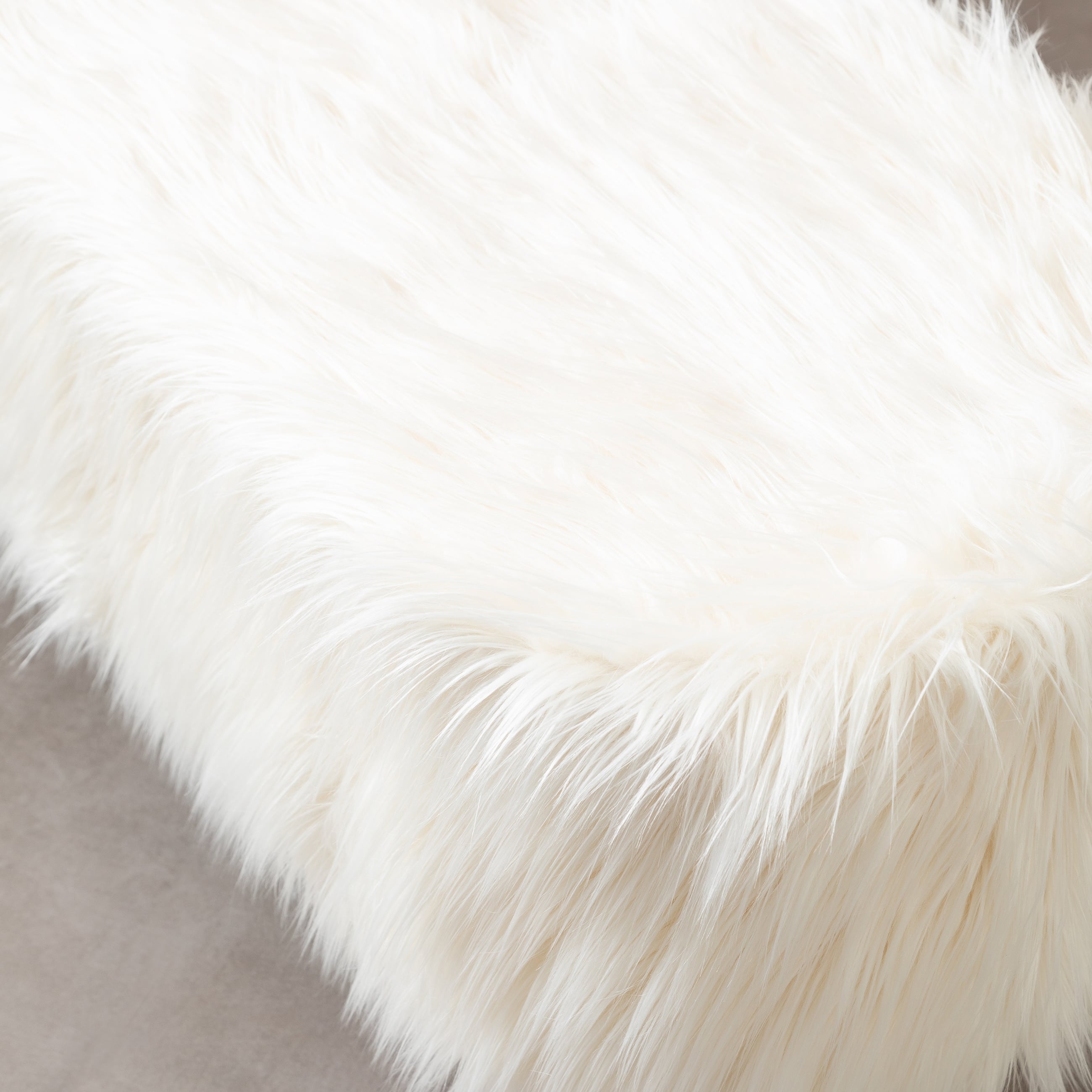 LEO DAYBED KÜRKLÜ BEYAZ