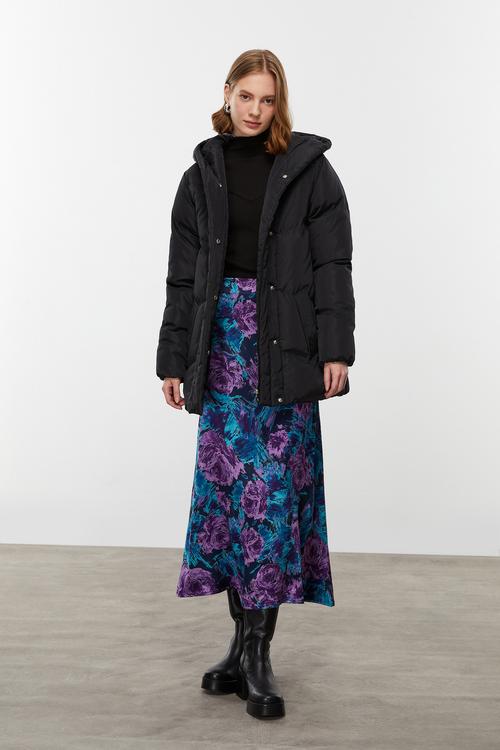  KAPİTONELİ KAPÜŞONLU MONT