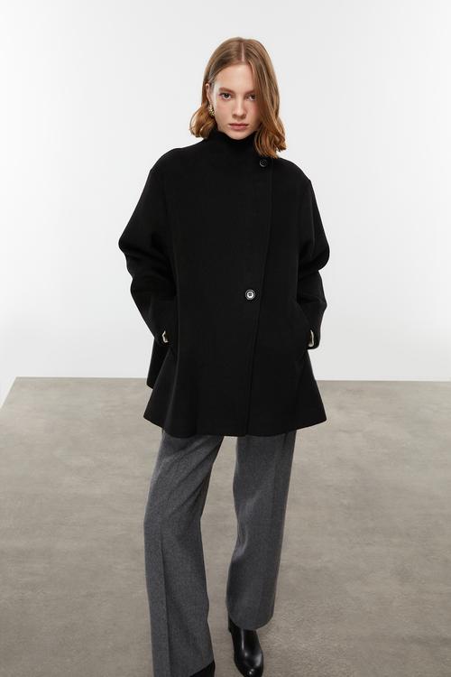  DİK YAKA KAŞE KABAN