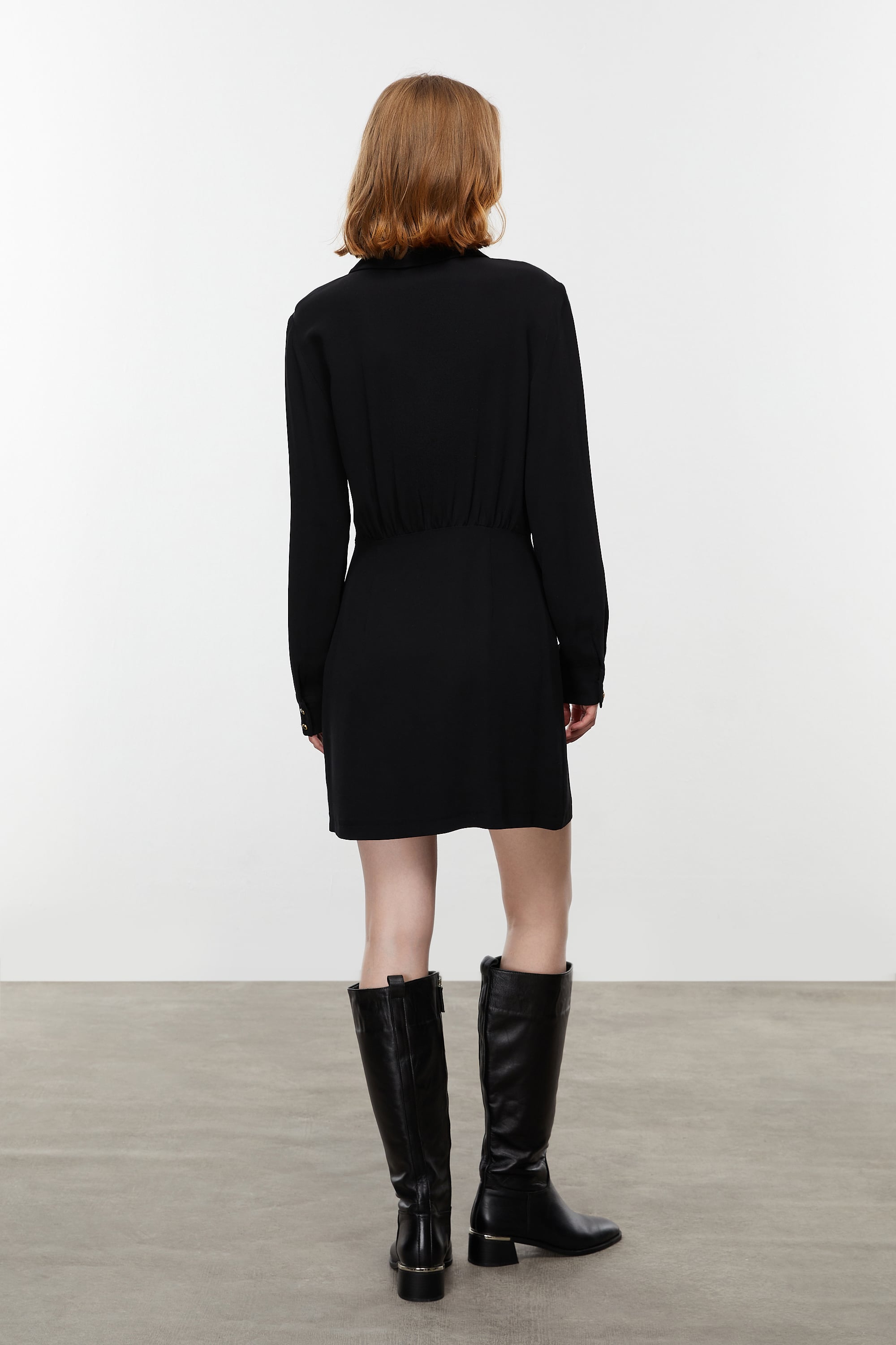 YAKA DETAYLI MİNİ GÖMLEK ELBİSE