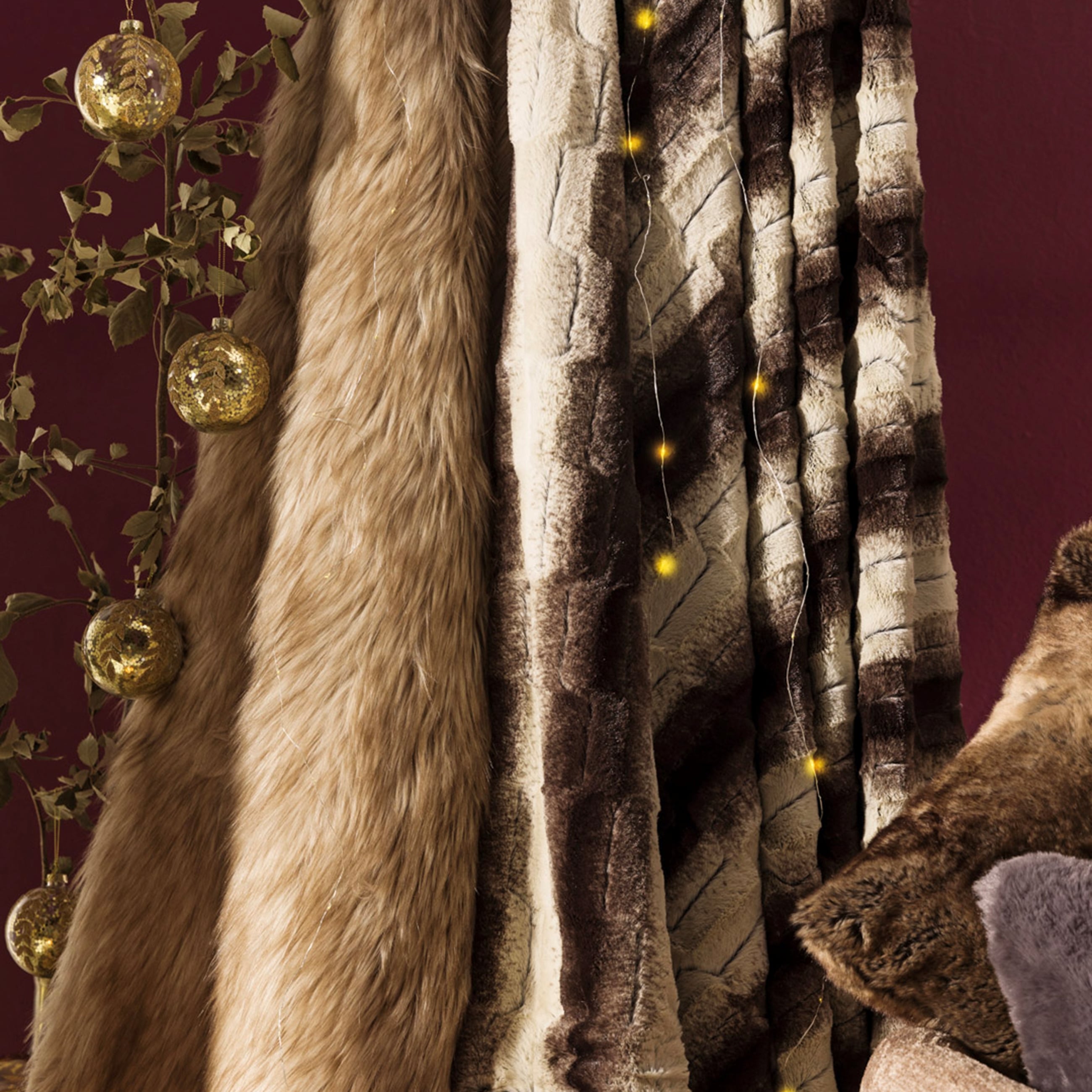 VICTORIA DİZ ÜSTÜ BATTANİYE BEJ 130X150