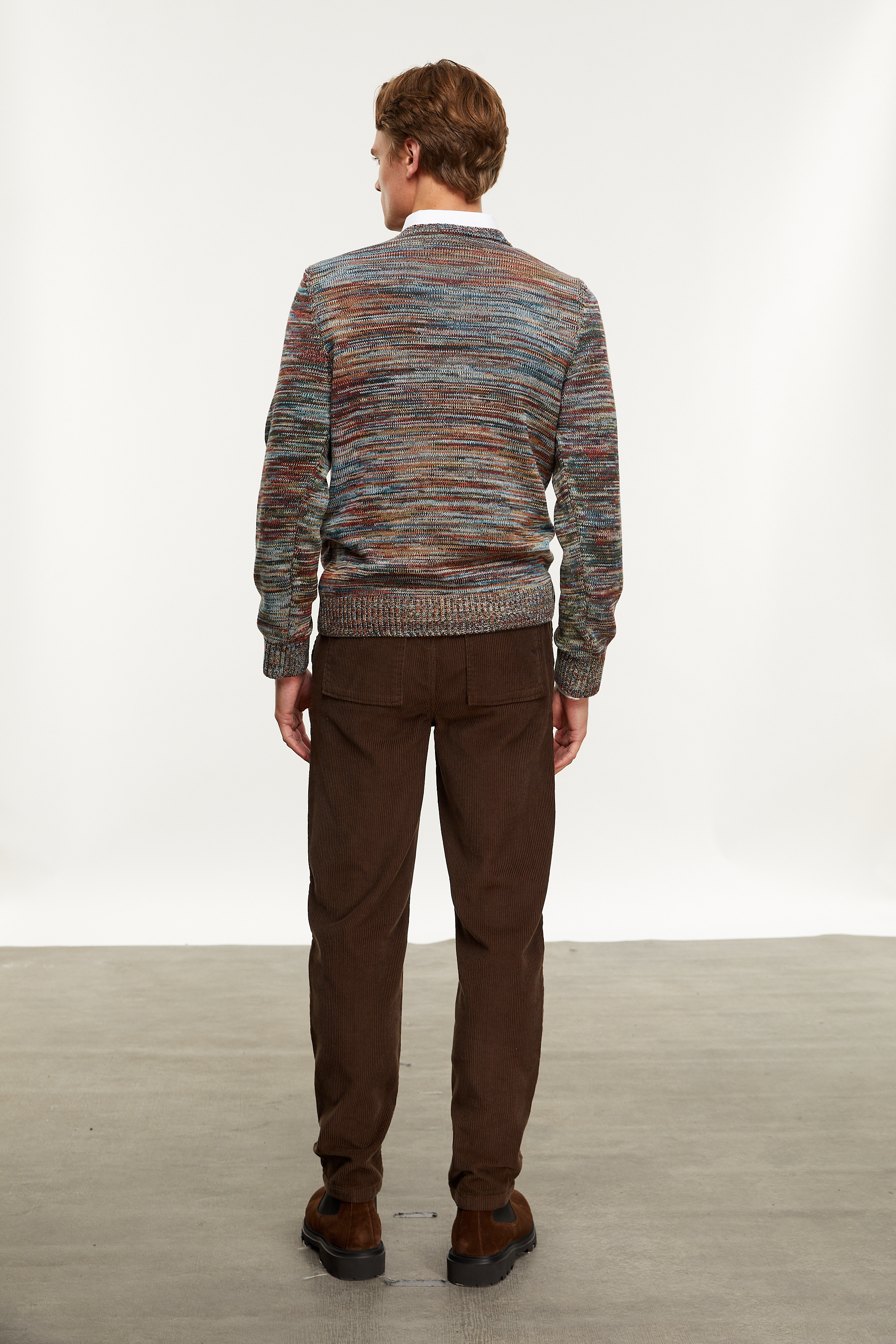 BİSİKLET YAKA TRİKO KAZAK