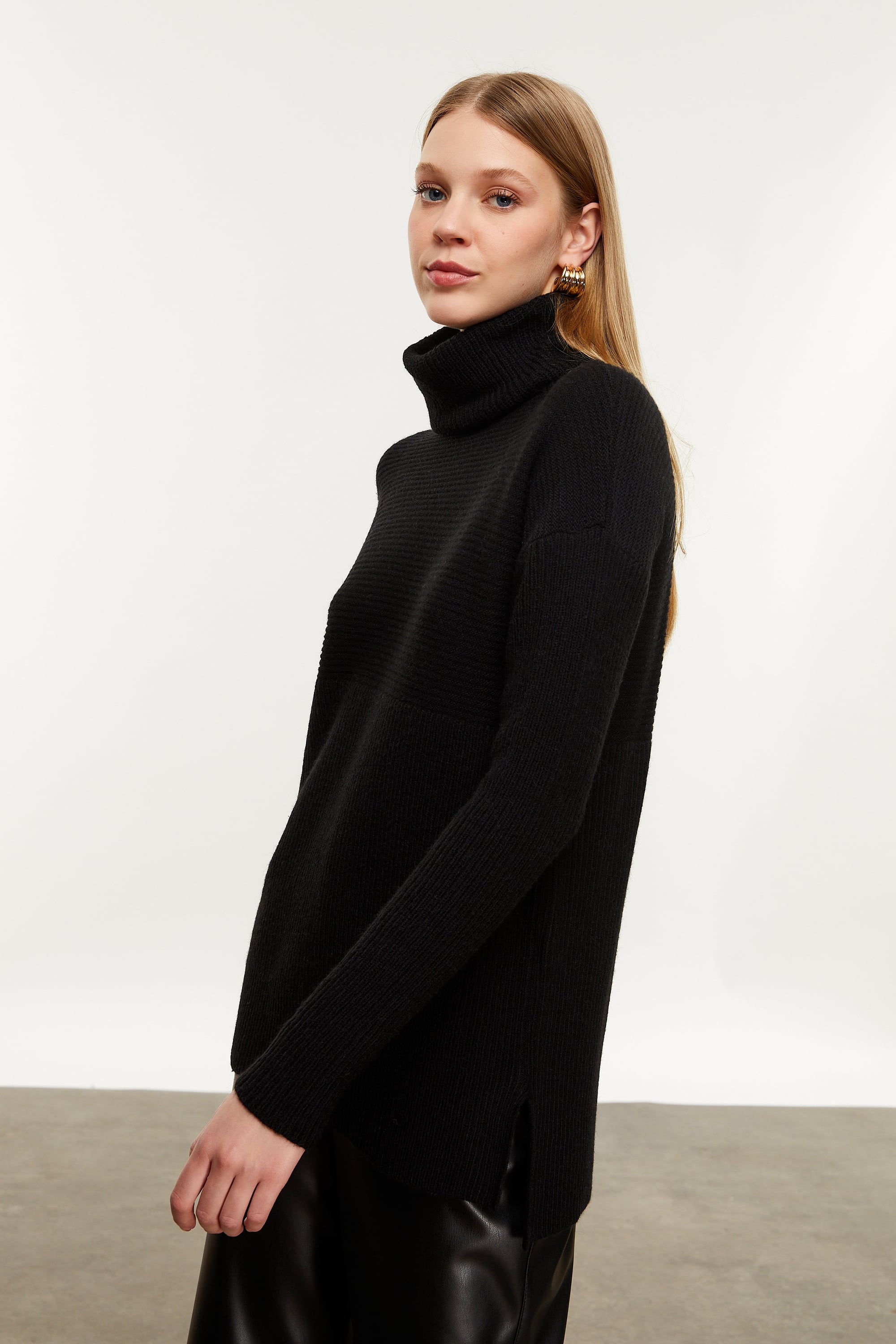 BALIKÇI YAKA TRİKO KAZAK