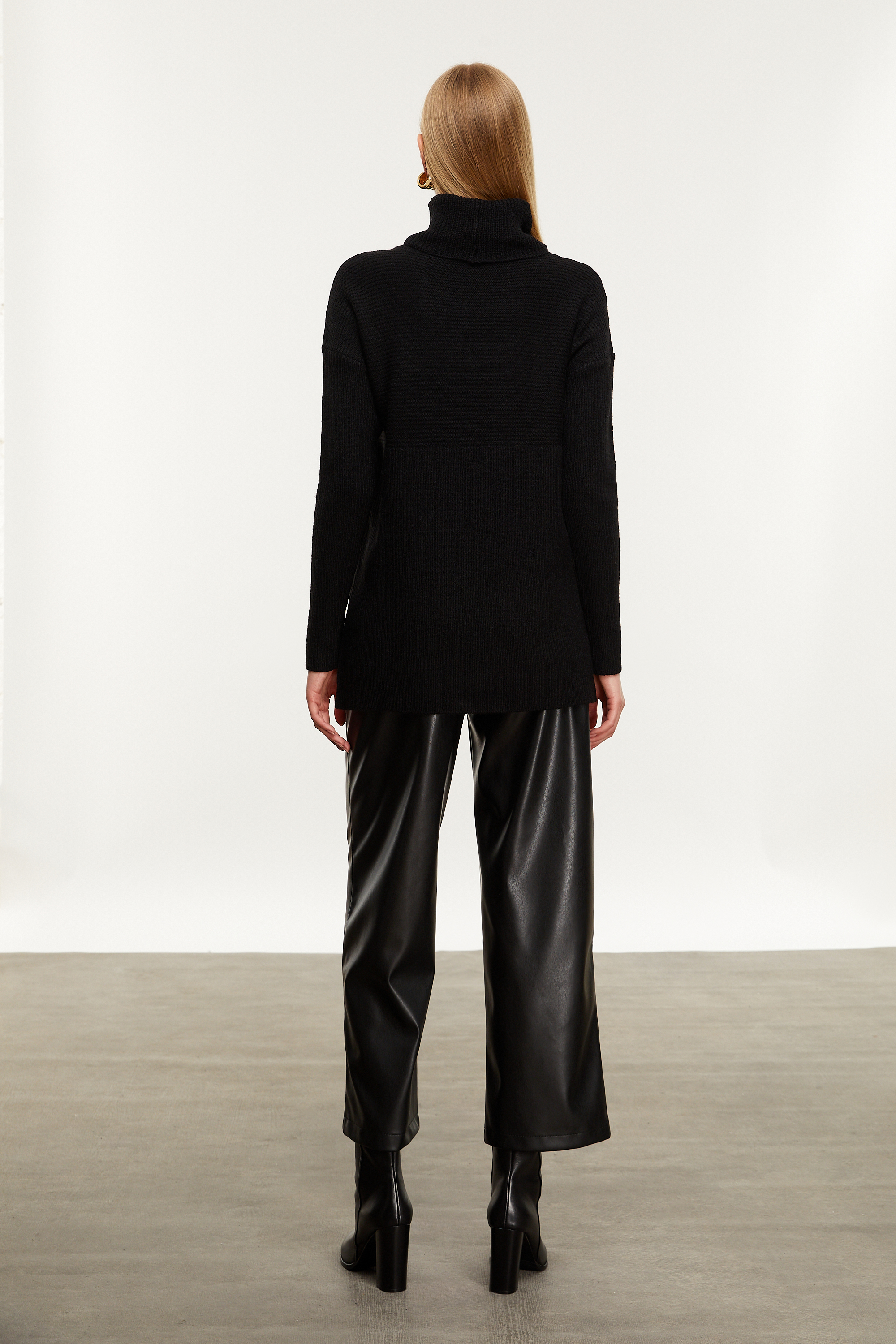 BALIKÇI YAKA TRİKO KAZAK