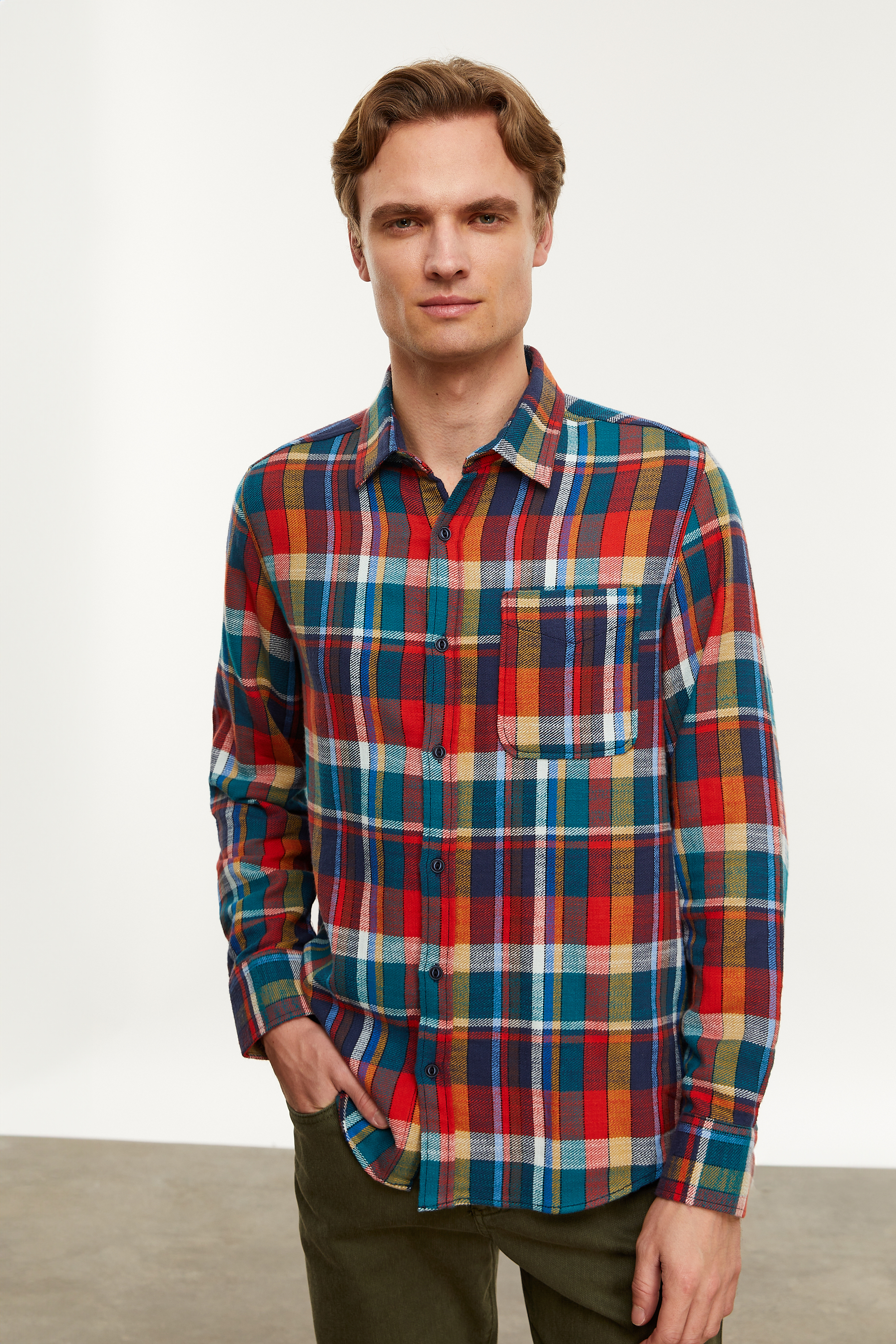 EKOSELİ REGULAR FIT GÖMLEK