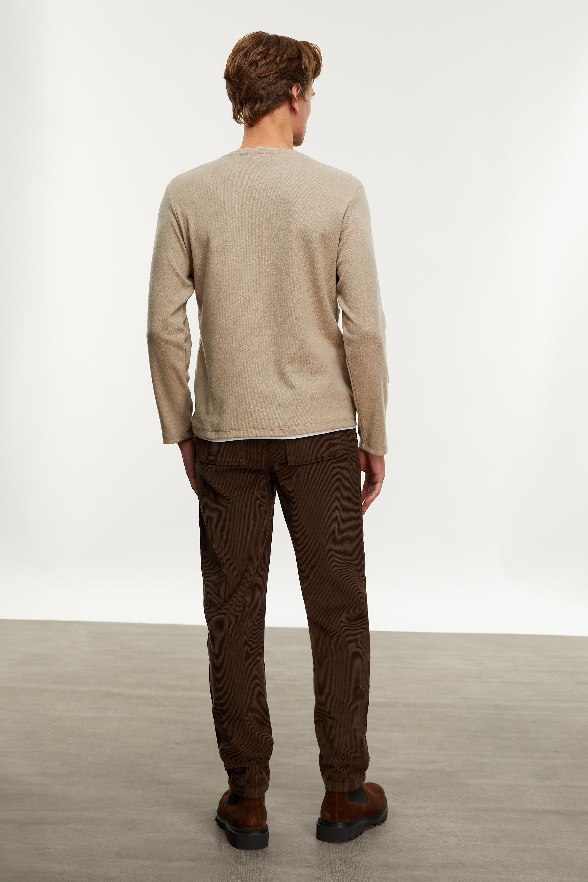 BİSİKLET YAKA SWEATSHIRT