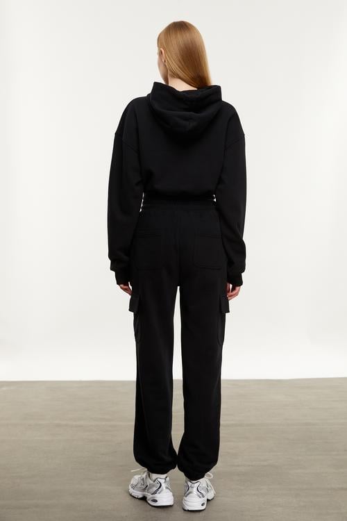 KAPÜŞONLU CROP SWEATSHIRT