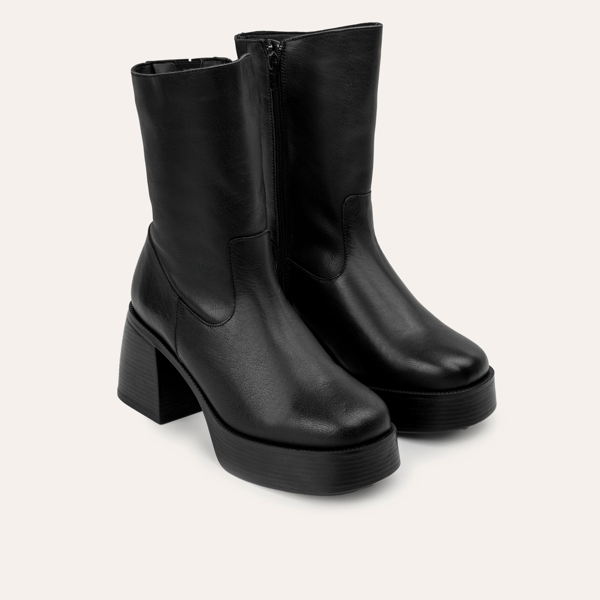 PLATFORM TOPUKLU HAKİKİ DERİ BOT