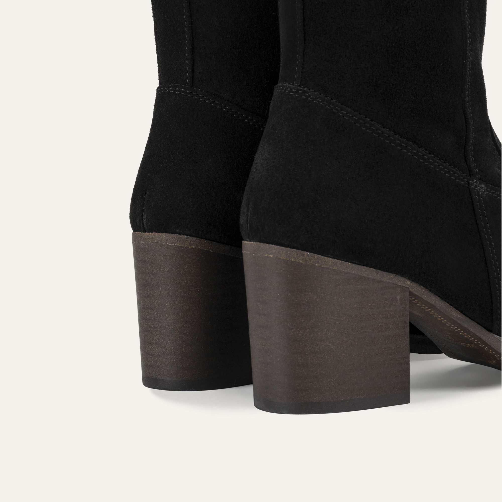 KALIN TOPUKLU SÜET ÇİZME