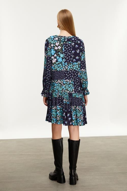 ÇİÇEK DESENLİ A FORM MİNİ KLOŞ ELBİSE