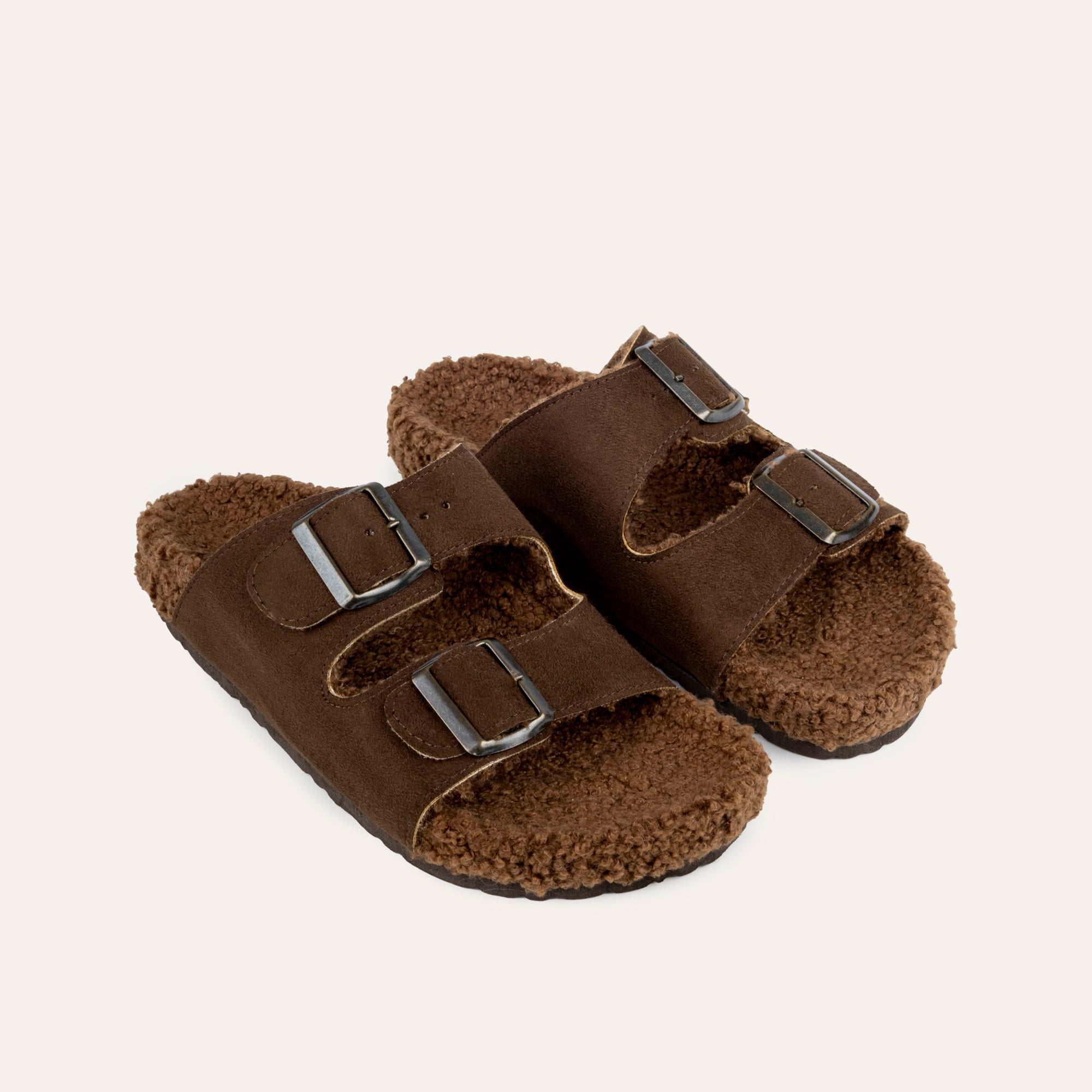 PELÜŞ EV TERLİĞİ