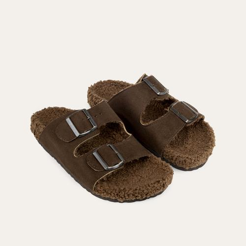  PELÜŞ EV TERLİĞİ