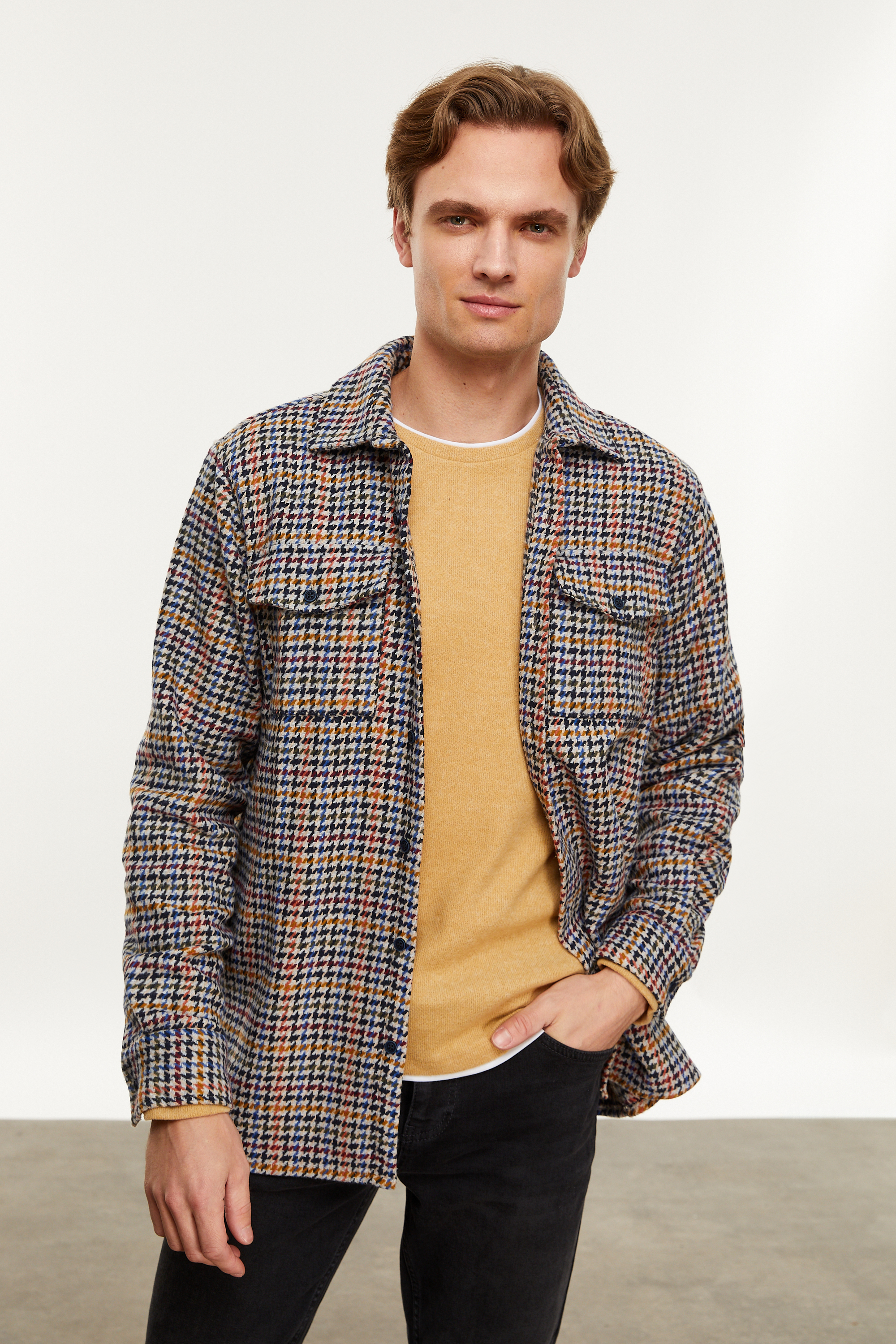 KAZAYAĞI DESENLİ REGULAR FIT GÖMLEK